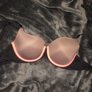 Victoria’s Secret bra